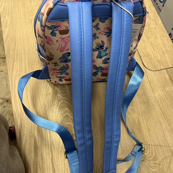 Lilo & Stitch mini backpack - Picture 3 of 4